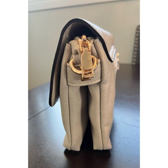 New Ladies Beige Purse - Picture 4 of 6